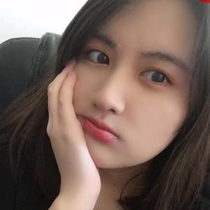 Meet your Posher, Khanh uyen chi